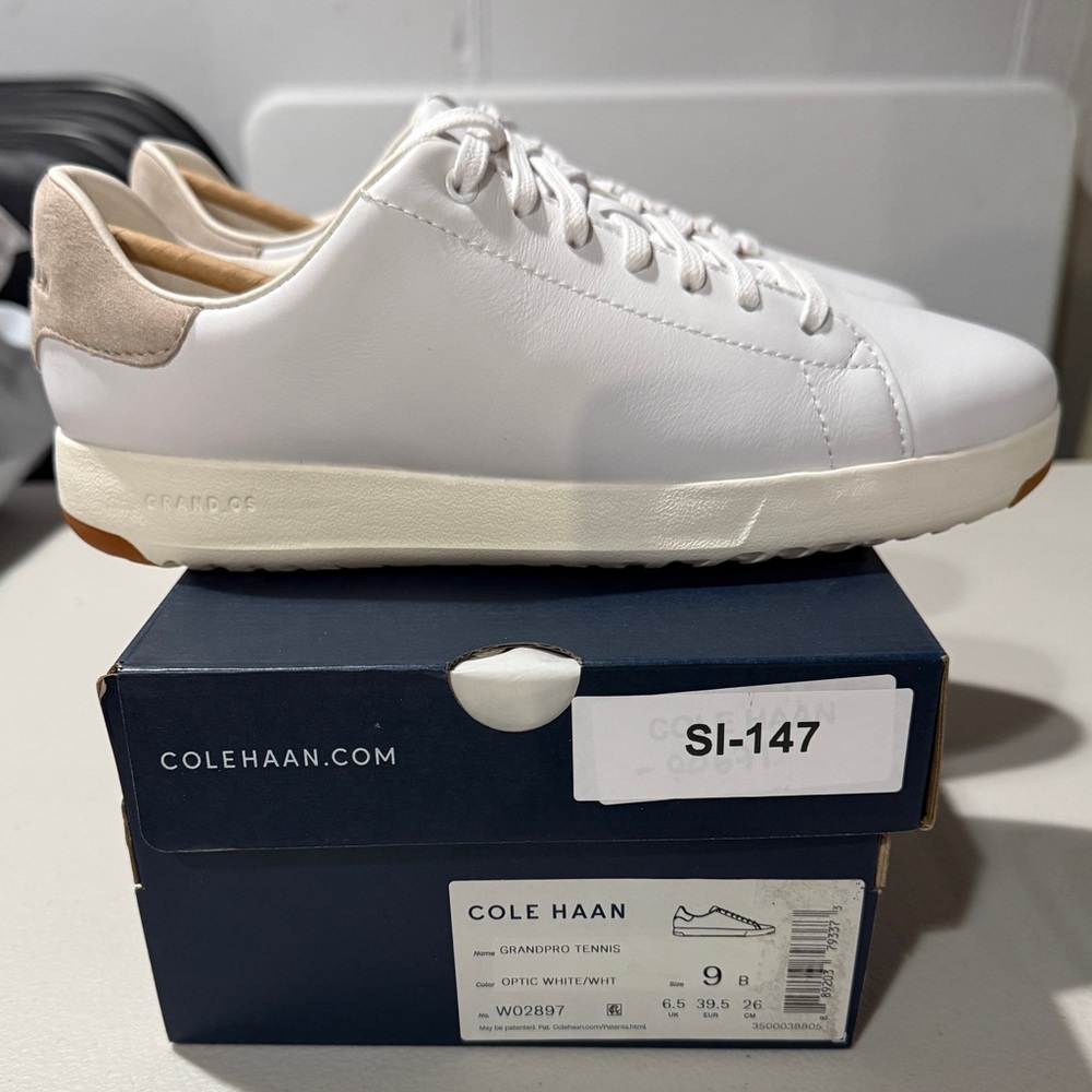 Cole Haan Grandpro Tennis NEW Size 9 Women’s